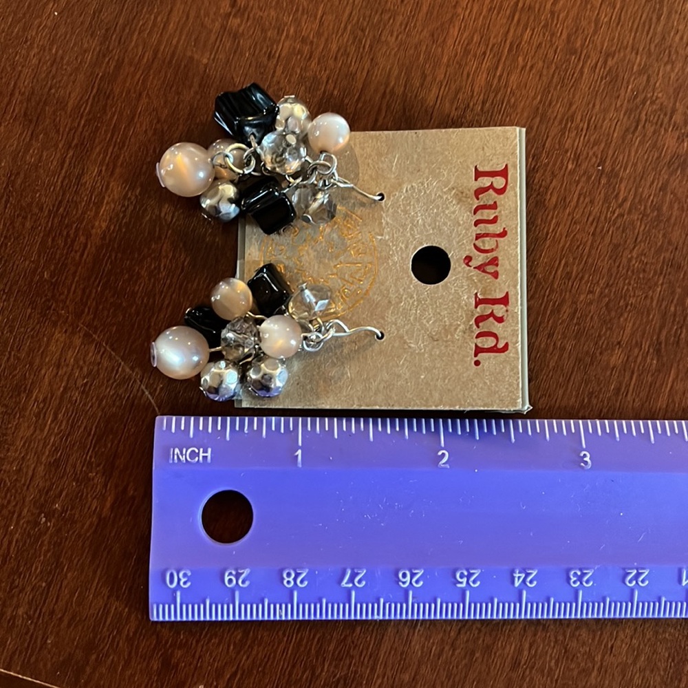 NWT Ruby Rd. Beaded Dangle Earrings - Picture 8 of 8